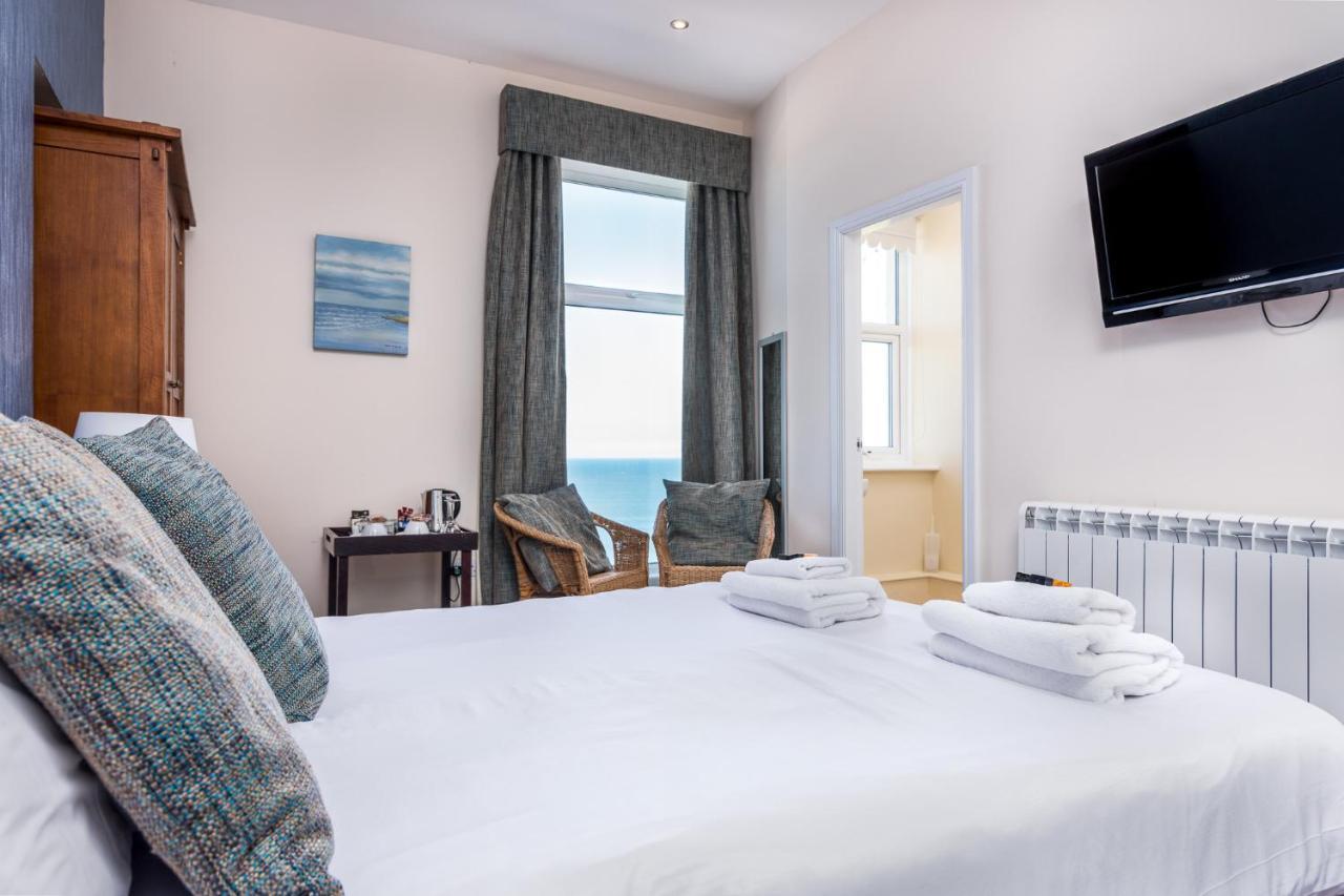 Riviera Guesthouse Whitby Esterno foto