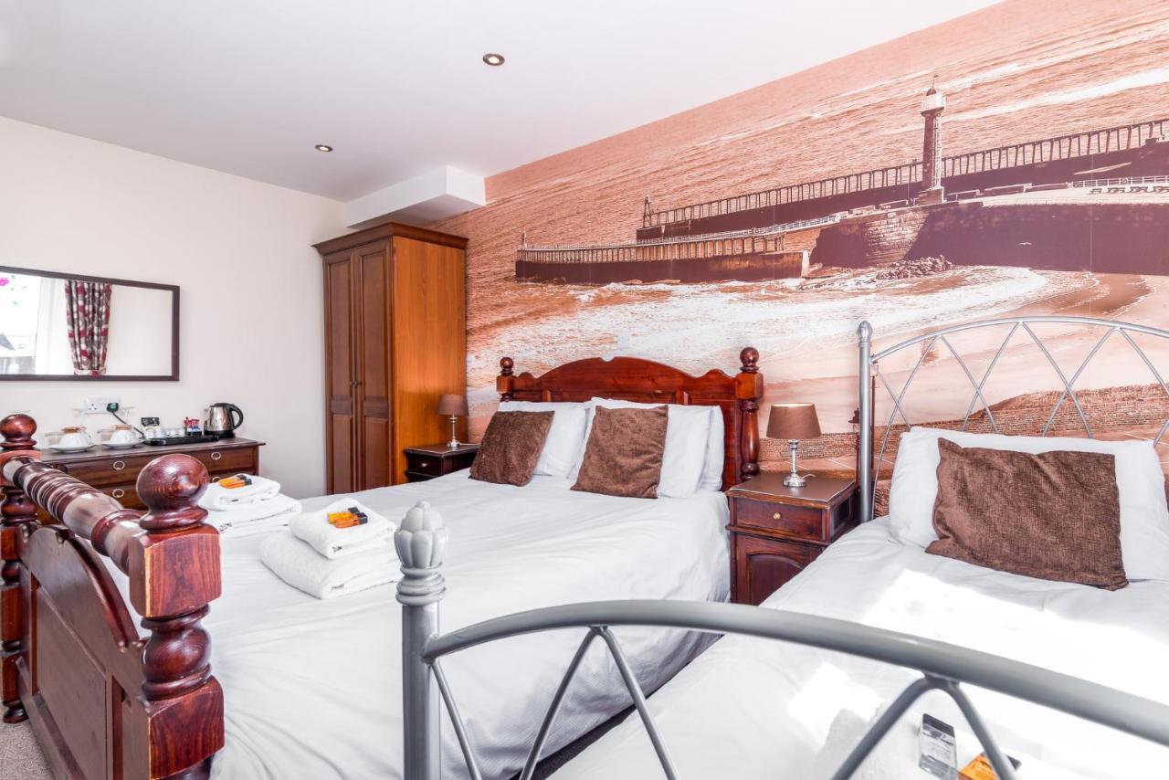 Riviera Guesthouse Whitby Esterno foto