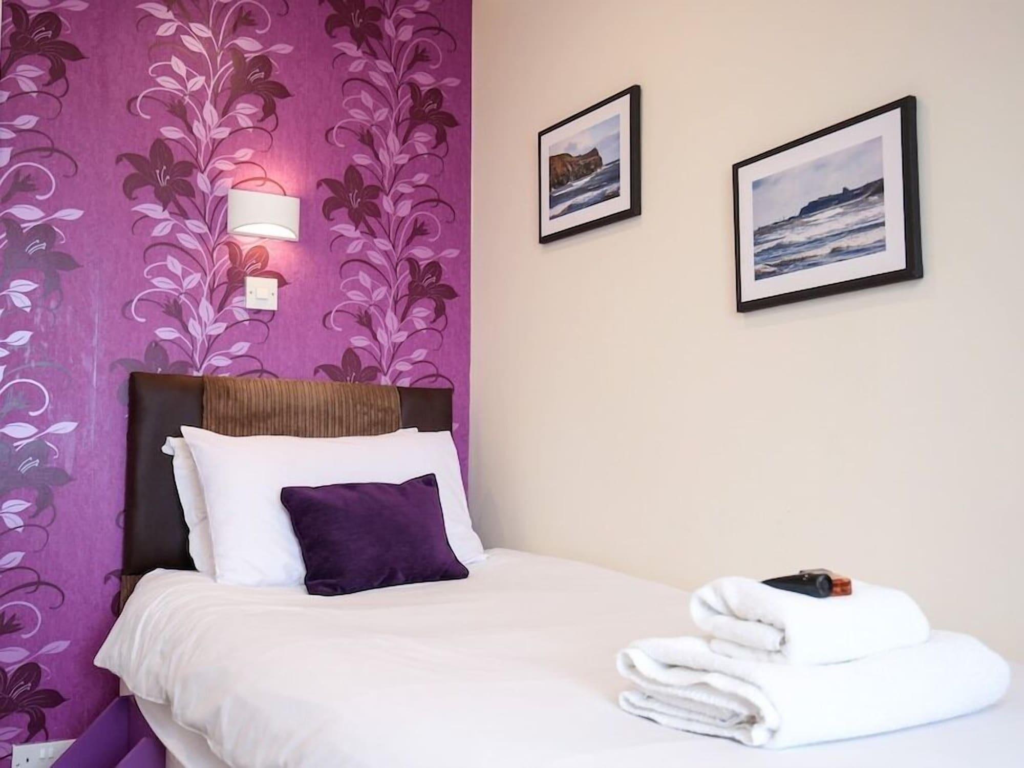 Riviera Guesthouse Whitby Esterno foto