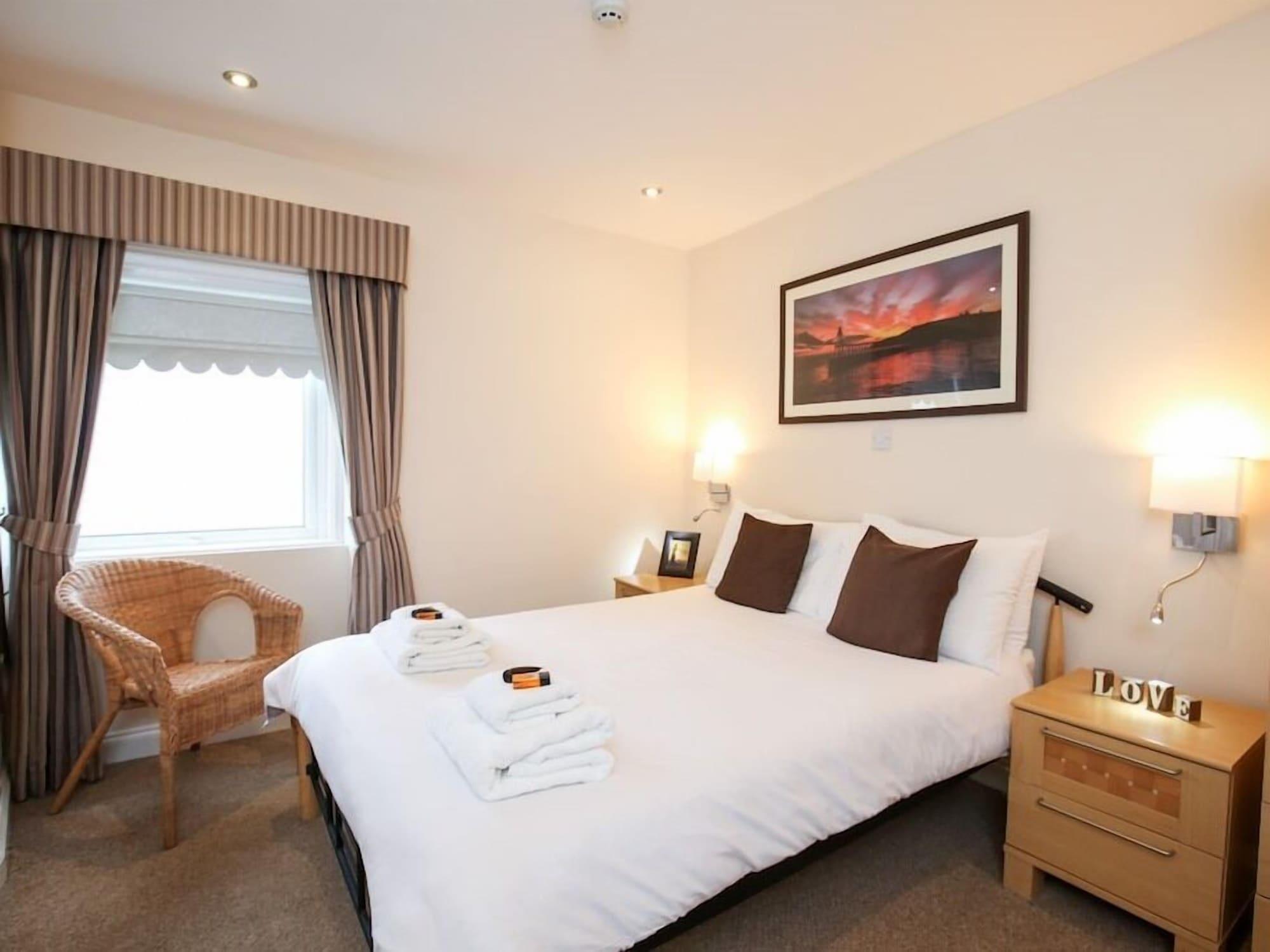 Riviera Guesthouse Whitby Esterno foto