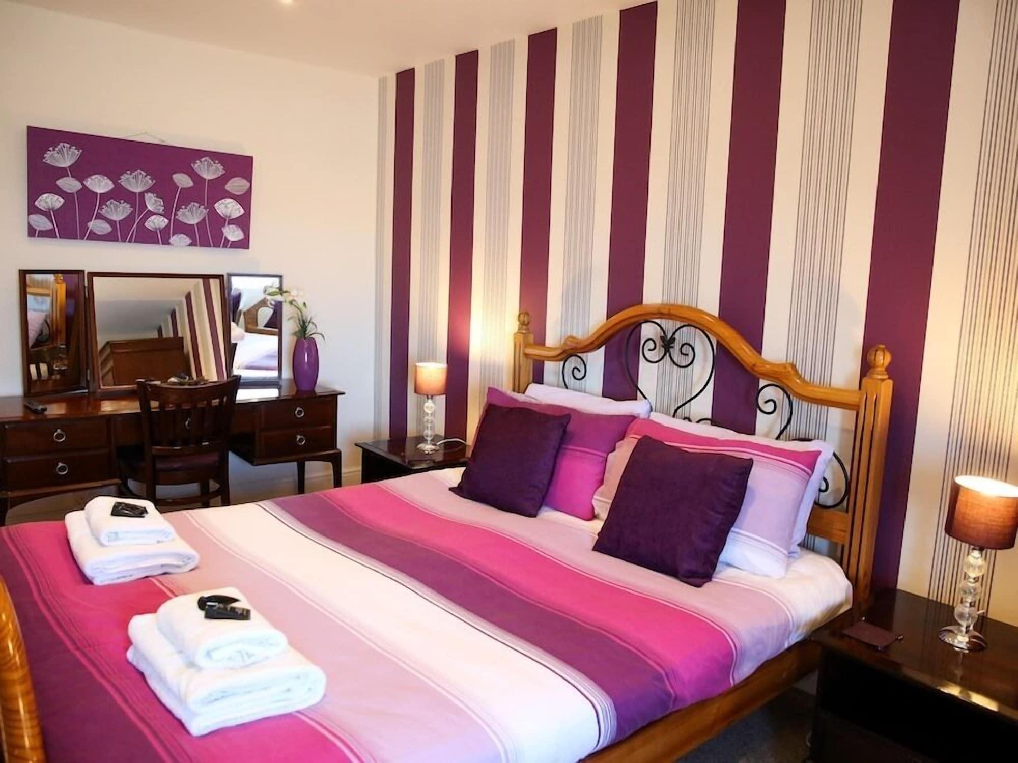 Riviera Guesthouse Whitby Esterno foto