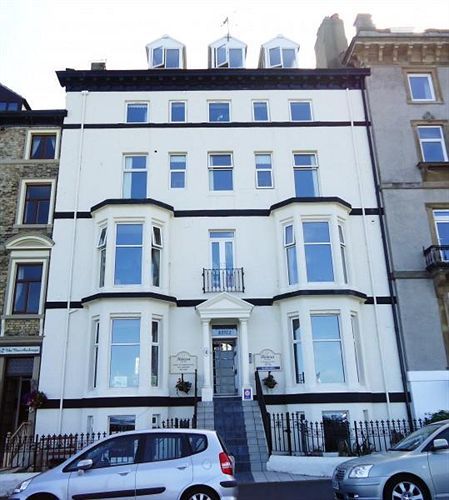Riviera Guesthouse Whitby Esterno foto